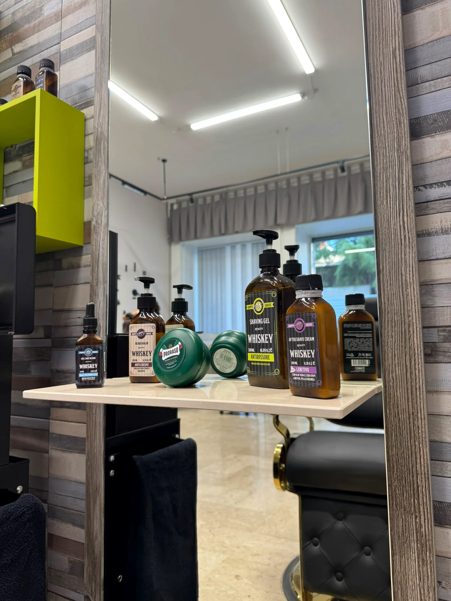 Prodotti professionali esposti nel salone